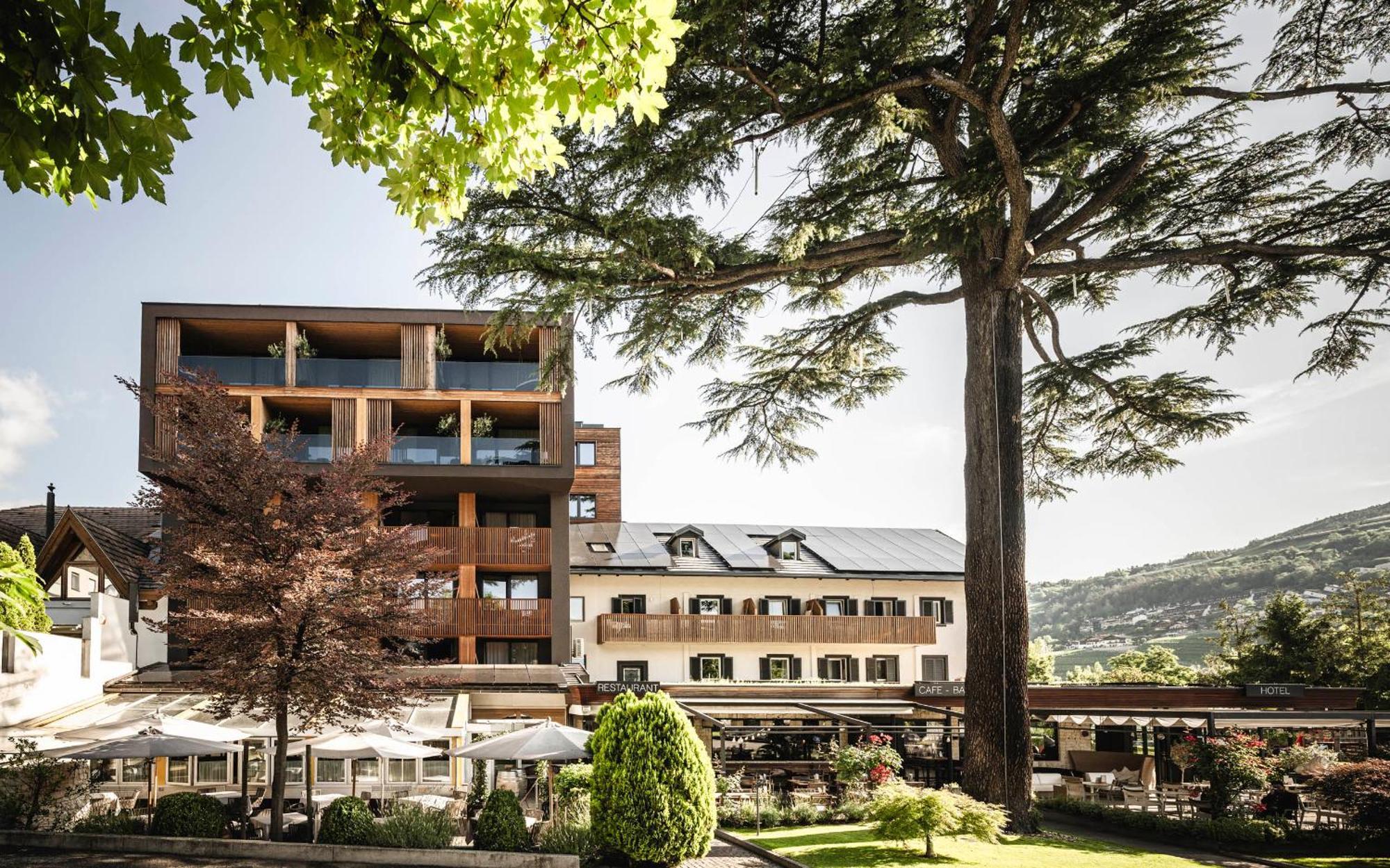 Hotel Loewenhof Bressanone Esterno foto