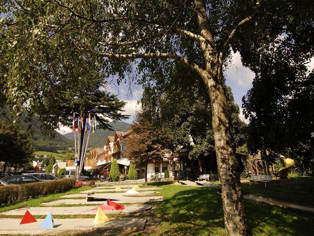 Hotel Loewenhof Bressanone Esterno foto